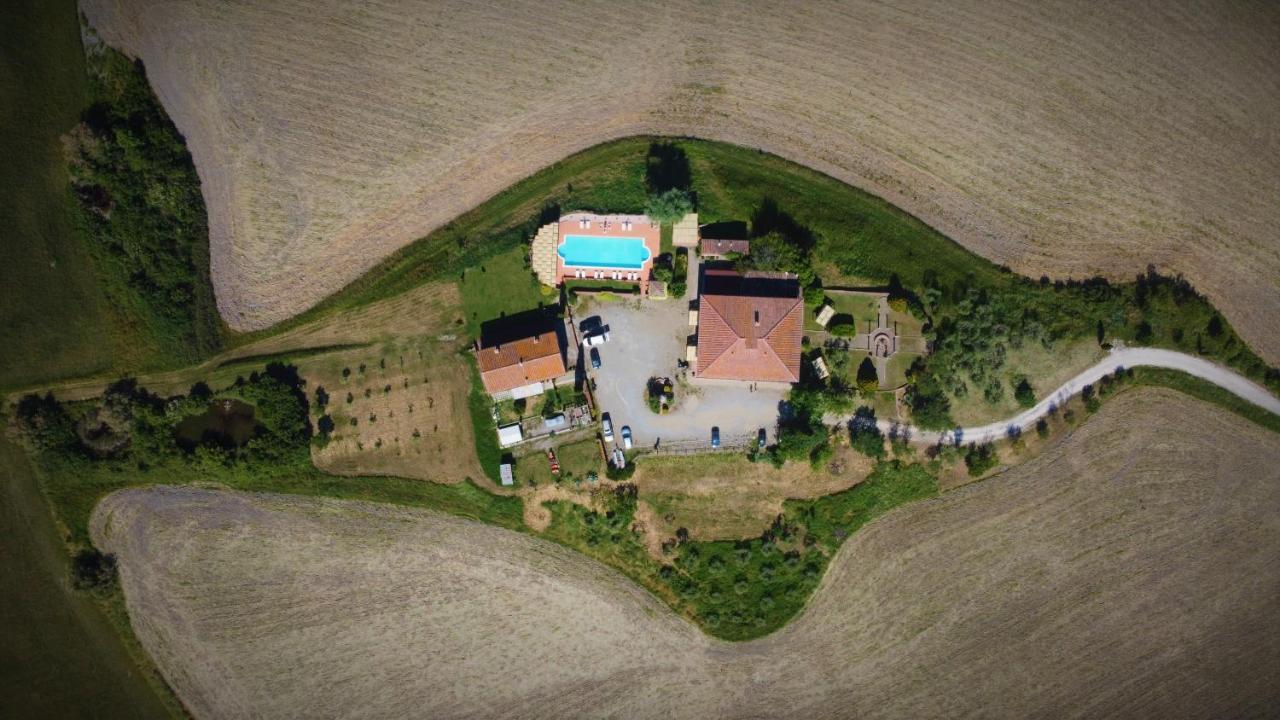 Poderino San Cristoforo Lajatico Exteriér fotografie